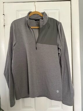 L.L. Bean Men's Gray Quarter-Zip Pullover